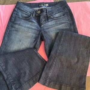 YMI dressy brand jeans Size 26